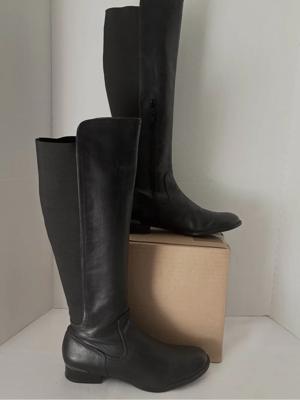 BANDOLINO Black Over-the-Knee Riding Boots Almond  toe inside zipper. SZ  9